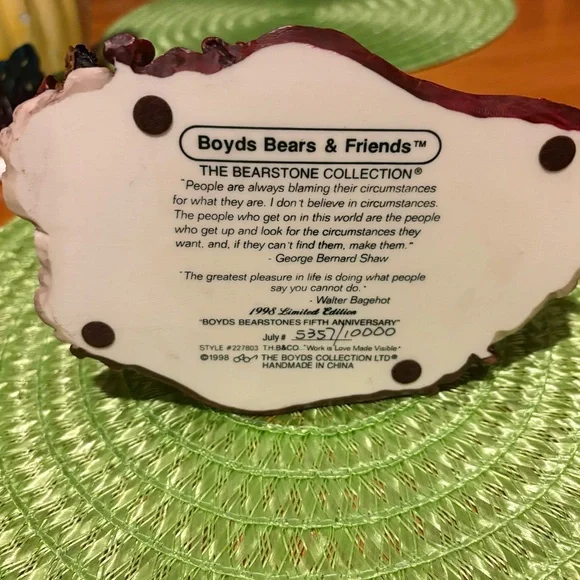 Boyds Bears Fifth Anniversary Figurine with Brown and Tan Accents - Picture 7 of 7
